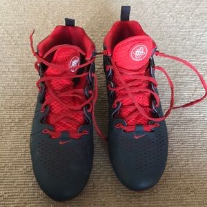 Nike Huarache cleats red & gray 9.5